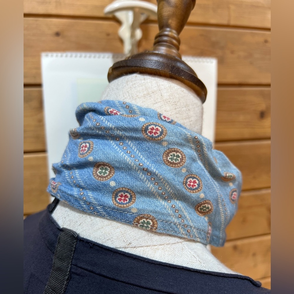 Vintage Liz Claiborne Western Bandeau Neck Scarf – 60” Long, Oblong Pointed Ends - Picture 4 of 7